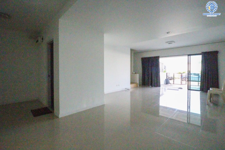 ทาวน์โฮมมือสอง ม. พฤกษาวิลล์65/2 ติวานนท์-ศรีสมาน ทาวน์โฮม3ชั้น สภาพดีมาก เหมือนไม่เคยเข้าอยู่ เนื้อที่ 25.20 ตร.ว. 3 ห้องนอน 3 ห้องน้ำ 2 ที่จอดรถ  สามรถทำเป็นโฮมออฟฟิศได้ บนทำลที่เชื่อมต่อถนน แจ้งวัฒนะ, ปากเกร็ด, ศรีสมาน ใกล้ทางด่วน "ศรีสมาน" จองเลย!